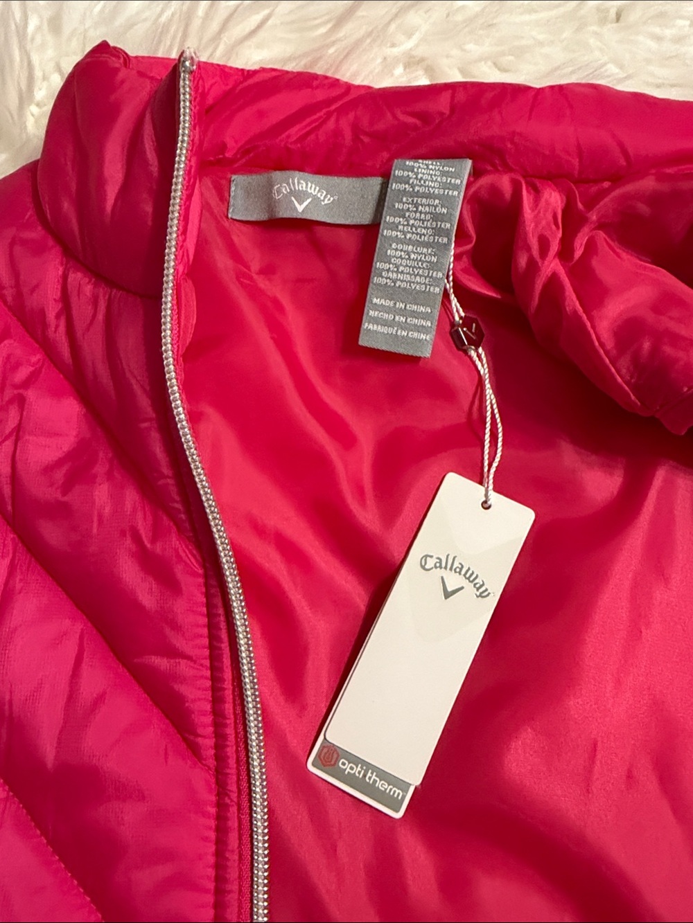 Callaway Bright Pink Quilted Puffer Vest size L 100% nylon length 27” bust 38” - Picture 6 of 8